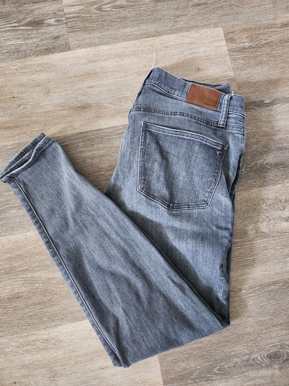 Madewell Gray 9" High Rise Skinny Skinny Jeans